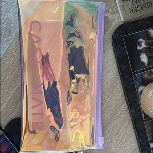 Case-Mate Holographic Soap Bubble Phone Pouch